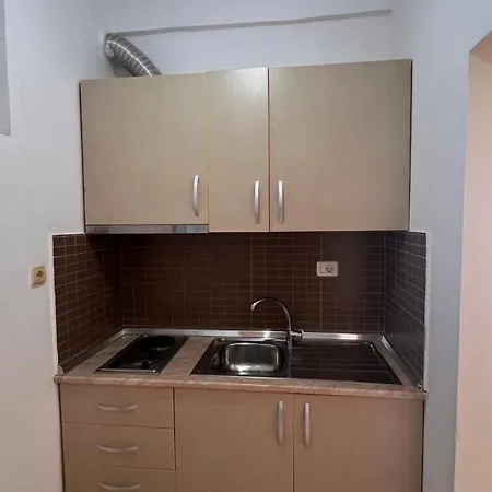 Dhoma Plazhi Husi Apartment Borsh Exterior photo