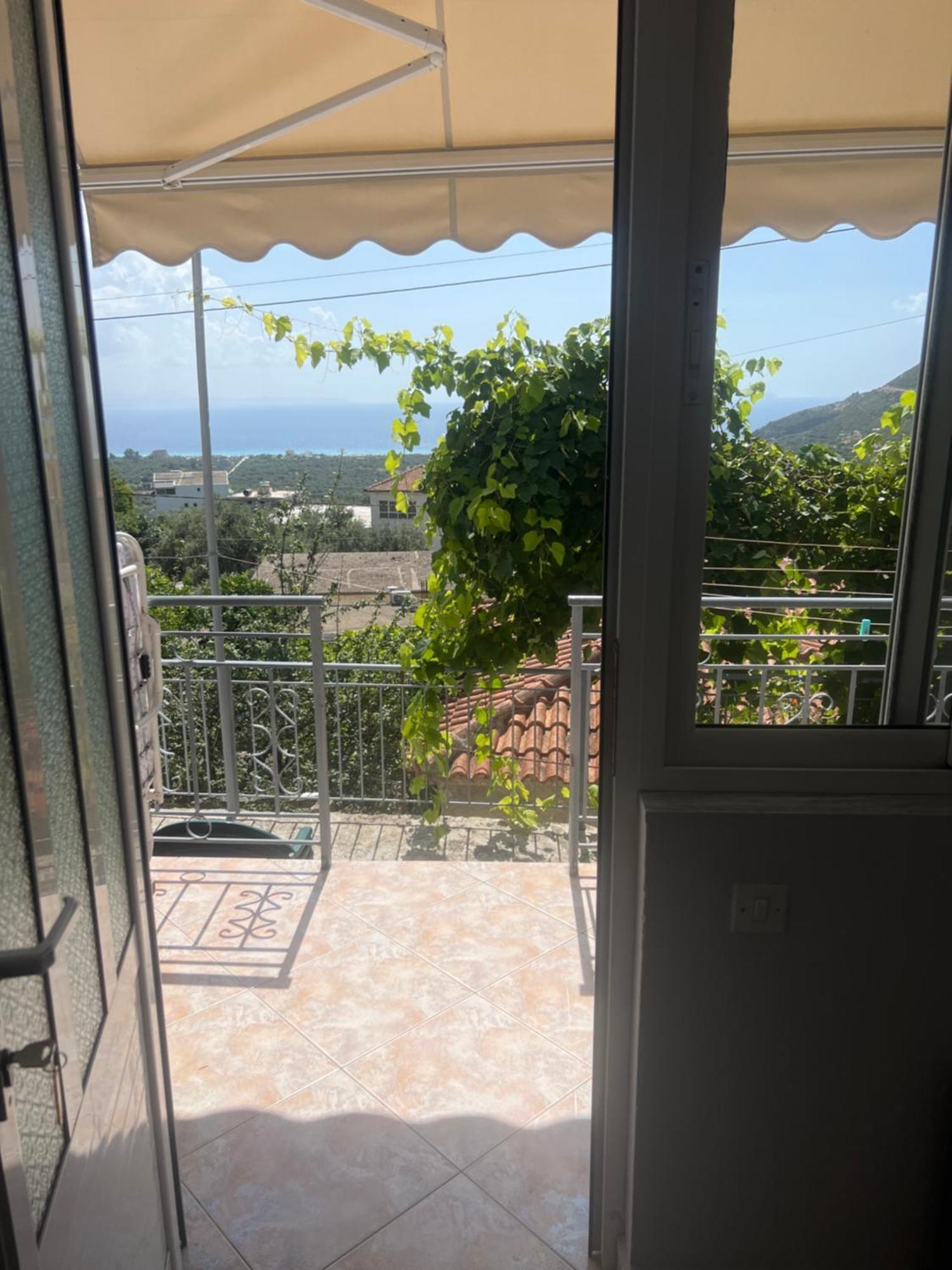 Dhoma Plazhi Husi Privatunterkunft *