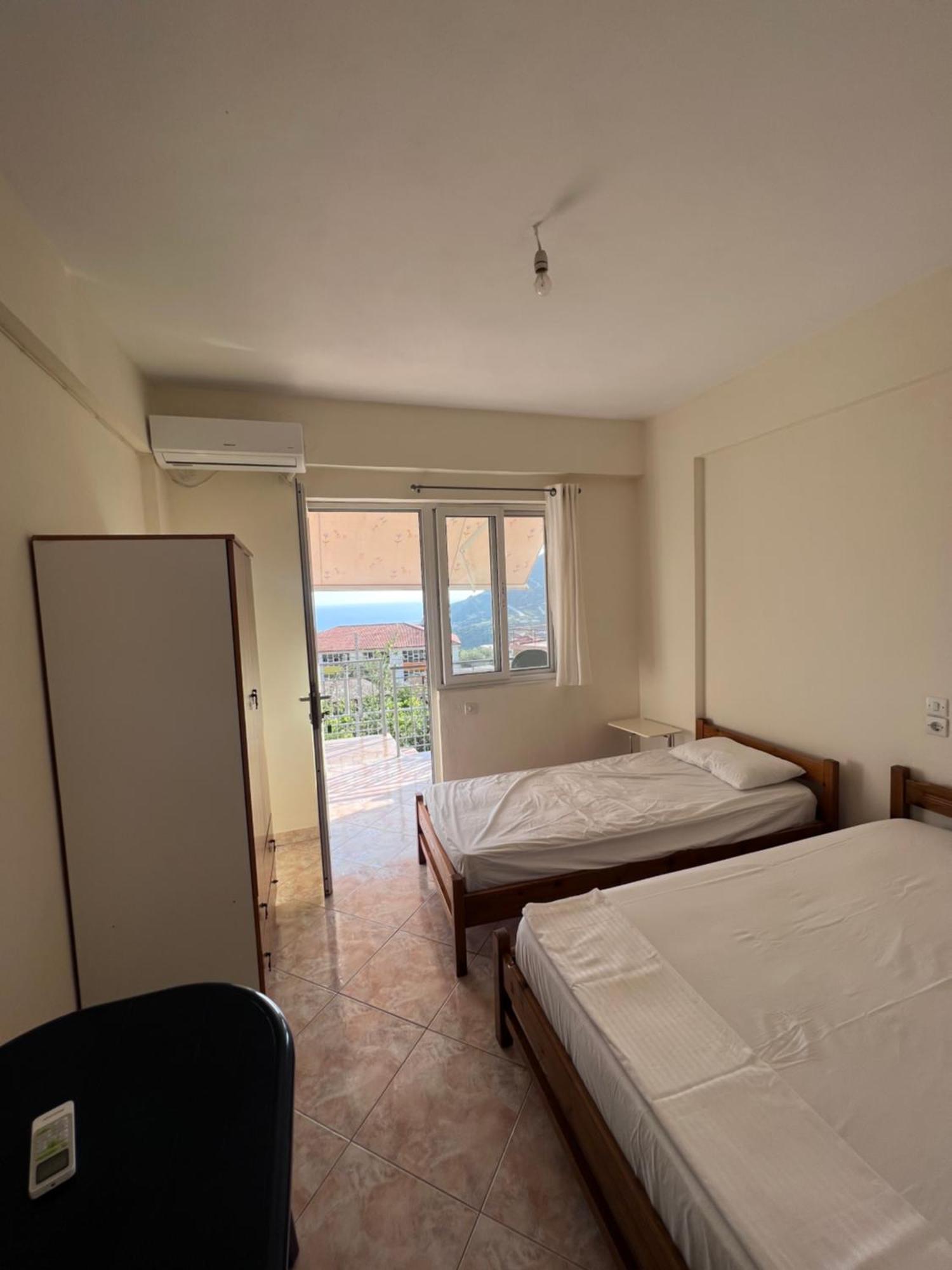 Privatunterkunft Dhoma Plazhi Husi