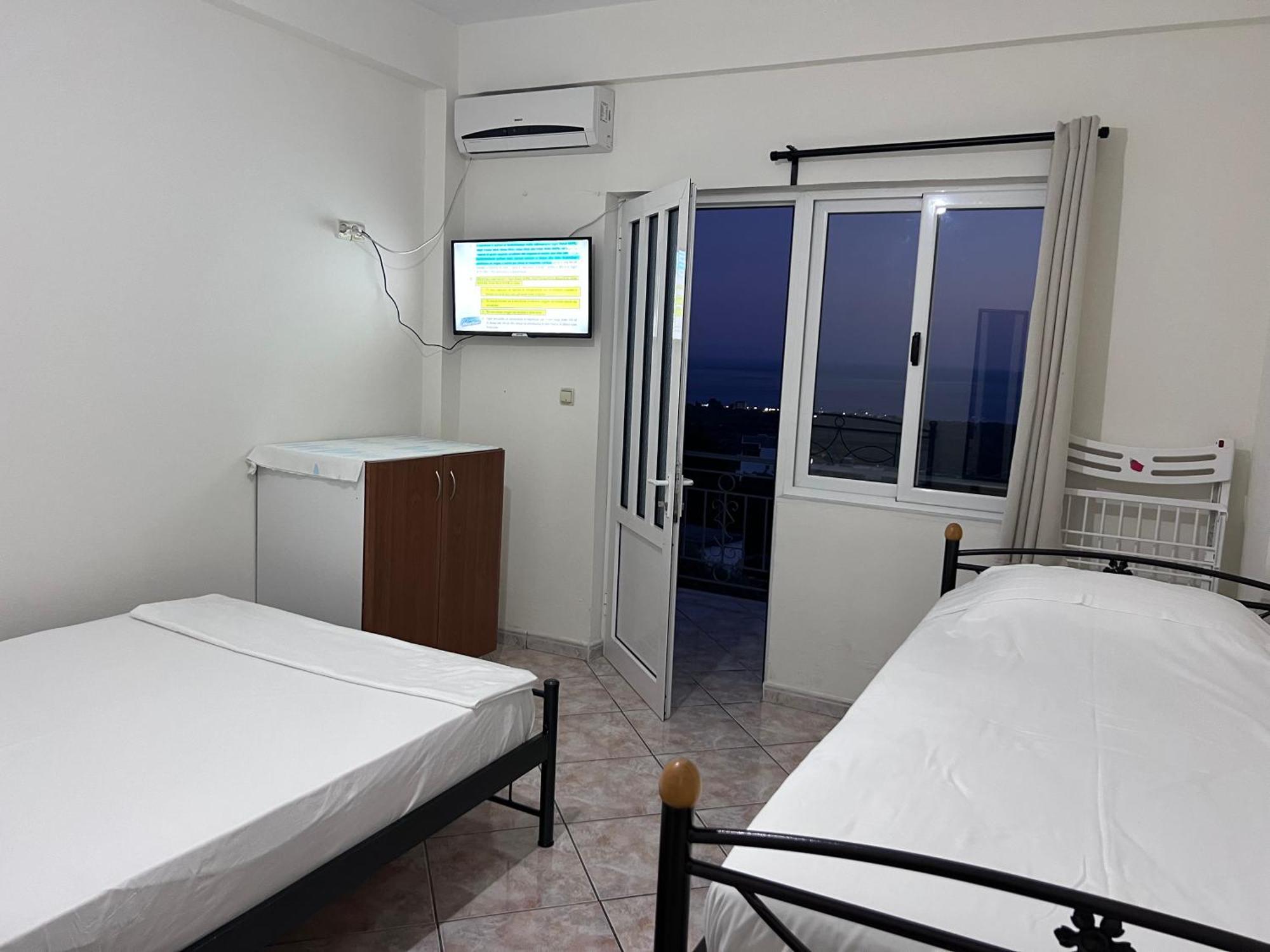 Dhoma Plazhi Husi Privatunterkunft Borsh